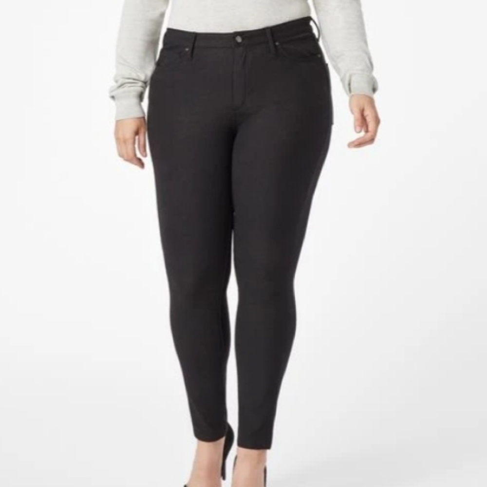 Black Plus High Waisted Jeans - Picture 1 of 3